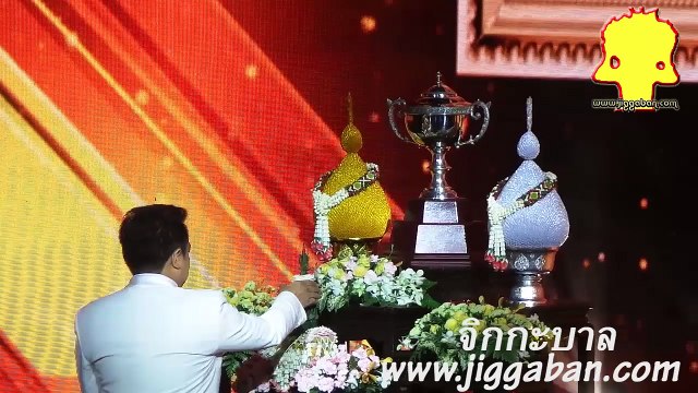 ประกาศนักร้องยอดเยี่ยม KPN25 ปี 2559 “ครูกานต์” + Lifetime Achievement Award เจนนิเฟอร์ คิ้ม