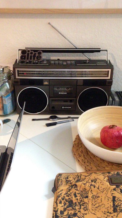 Hitachi TRK-7150E 1983