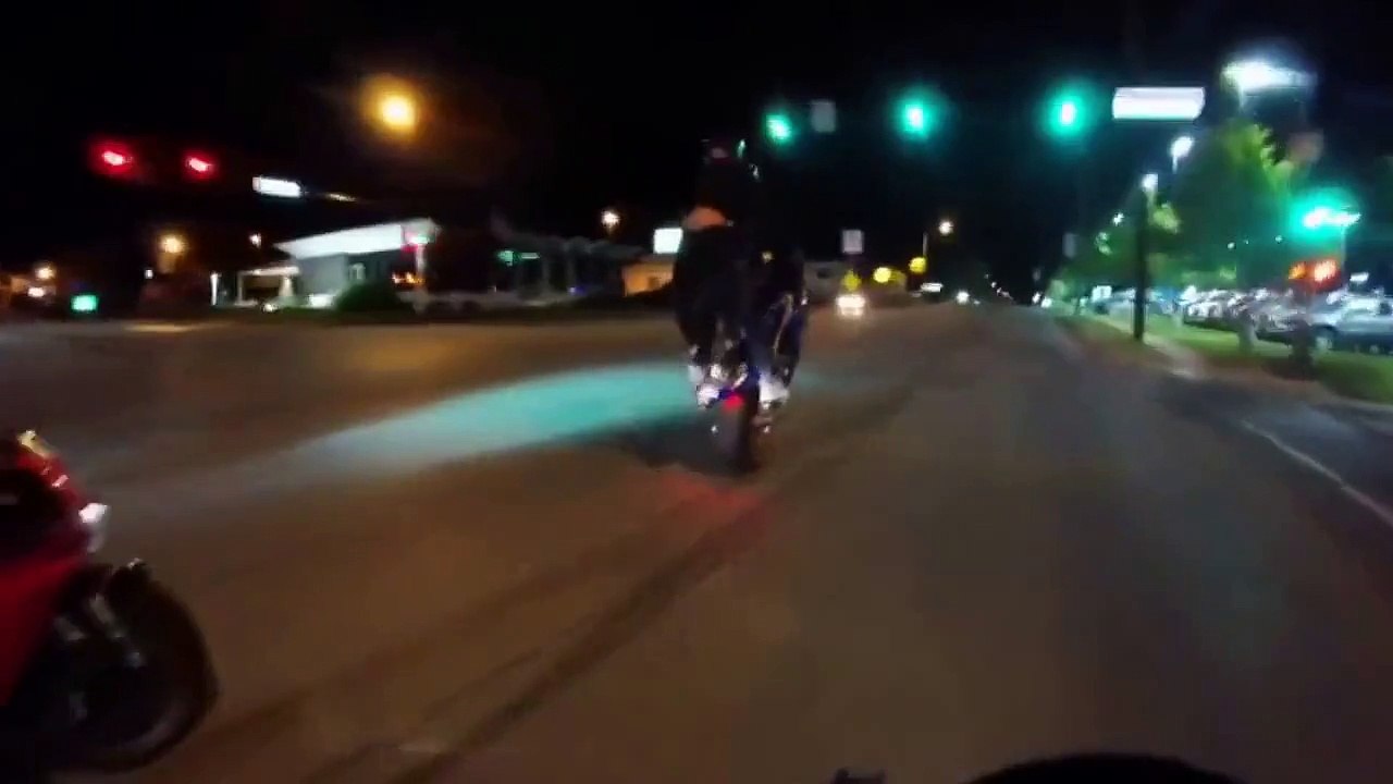 Moto&Girl Мотоцикл, Девченка на мото. Стант, байк