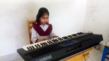Pak Sohni Dharti tarana played on the piano by one talented Students