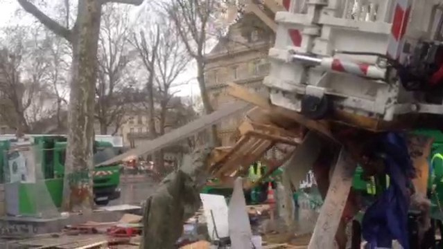 Évacuation du mouvement Nuit debout ce matin à Paris