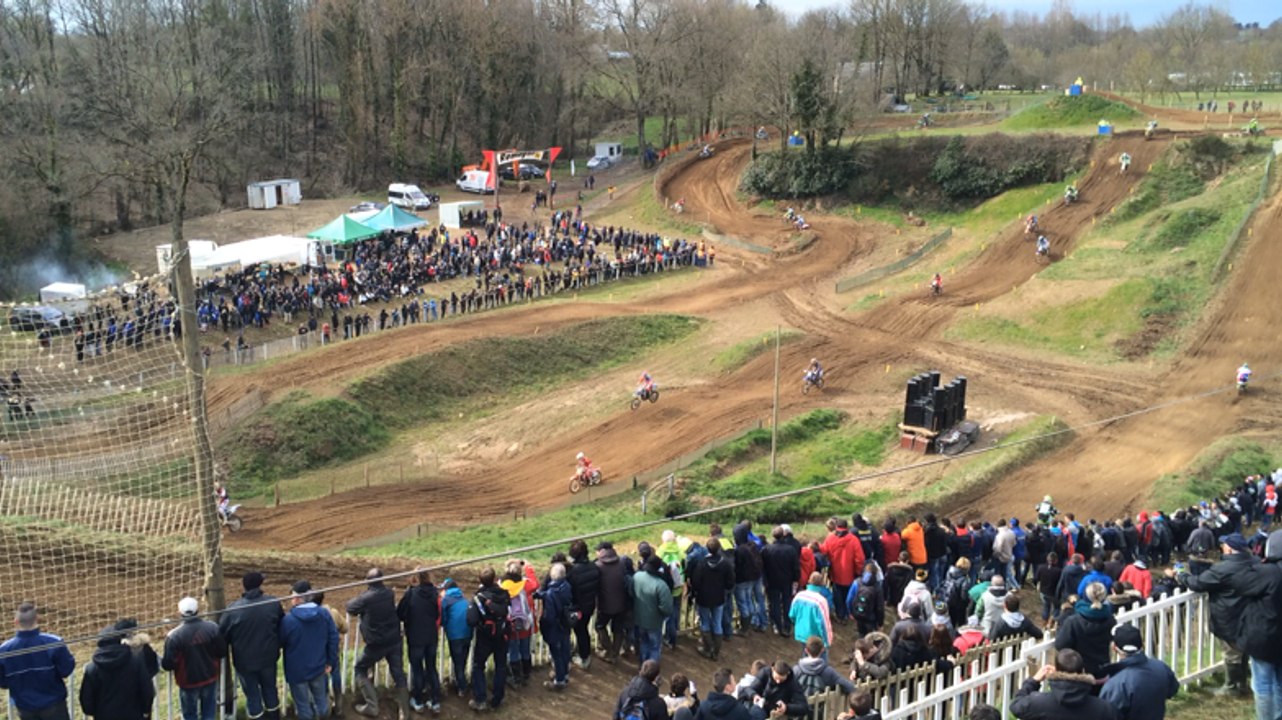 Motocross de Romagné vu du ciel