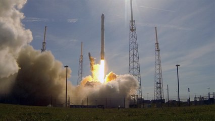 What SpaceX’s rocket landing means for commercial space travel
