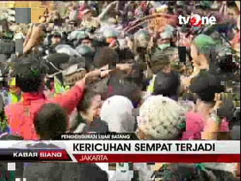 Perlawanan Warga Pasar Ikan Luar Batang Tolak Penggusuran