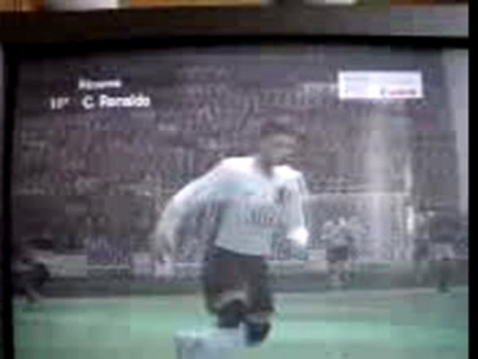 pes enroulé pied gauche