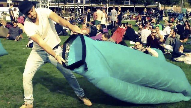 Lamzac Hangout : le pouf qui se gonfle en quelques secondes