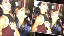 Nargis Fakhri's B00BS GRABBED By International Actress At MTV Movie Awards 2016