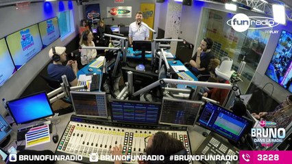 Le talent de "Voyant" d'Elliot (11/04/2016) - Best Of en images de Bruno dans la Radio