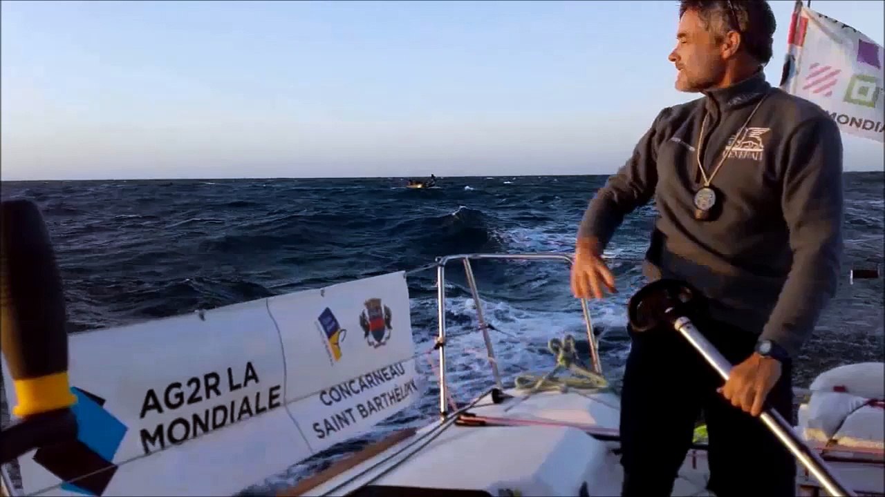 Petit Quizz : Pourquoi Mahé barre t'il debout ?