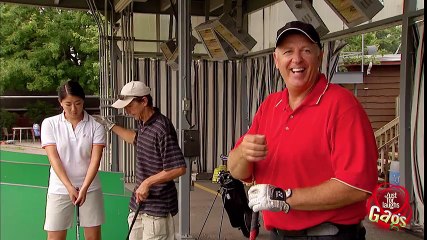 Unsportsman-like Pranksters Laugh at Golfers