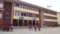 Tokat İlkokul Öğrencilerini Tacizle Suçlanan Öğretmen Tutuklandı