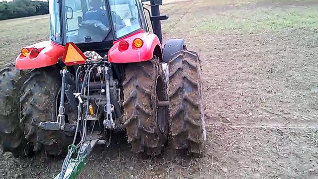 agricultura trator masseyfergysson plantando arroz e soja