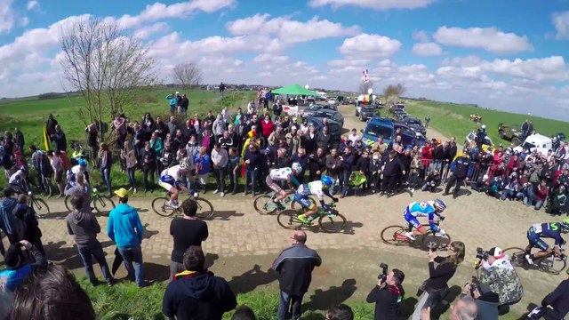 Revivez Paris-Roubaix en caméra embarquée sur les vélos au sein du Peloton et des Cyclistes
