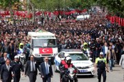 Kahramanmaraşlı Şehit Özel Harekat Polisini 5 Bin Kişi Uğurladı