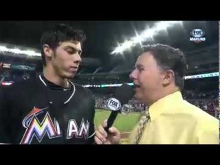 Victoria para Marlins en extras