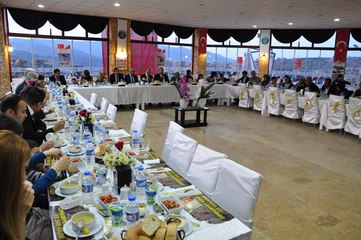 Emniyet Teşkilatı Yemekte Buluştu