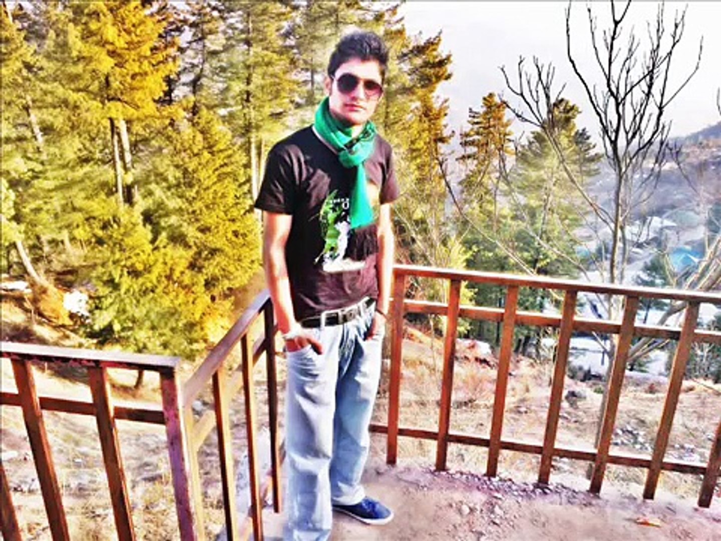 IMRAN KHAN PTI SONG 2015
