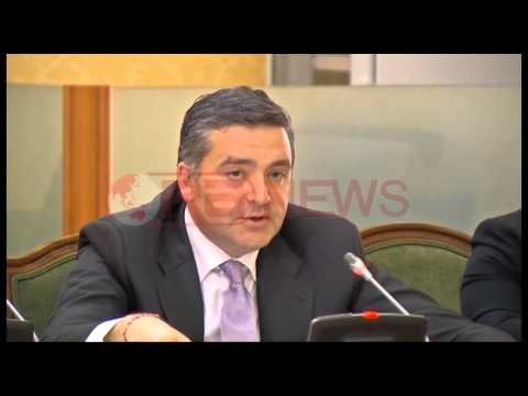 Klosi sqaron: Nuk përjashtohen nga ndihma ekonomike familjet që kanë një televizor- Ora News