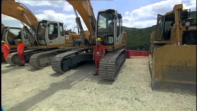 Ndërtimi mban ekonominë, në 2015 rritja ekonomike 2.61% - Top Channel Albania - News - Lajme