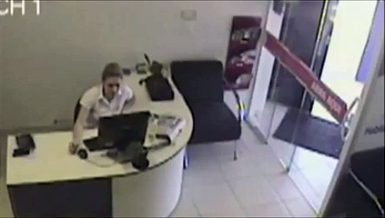 Truck Crashes the Office Building - CCTV Footage