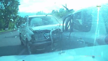 Compilation d'accidents de voitures n°332 | Car Crashes Compilation | Avril 2016