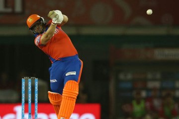 IPL 9 Live Score: Aaron Finch falls but Gujarat Lions on course