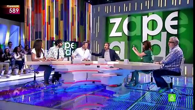 Frank Blanco Zapeando se ve en late nigth. Fallon está temblando