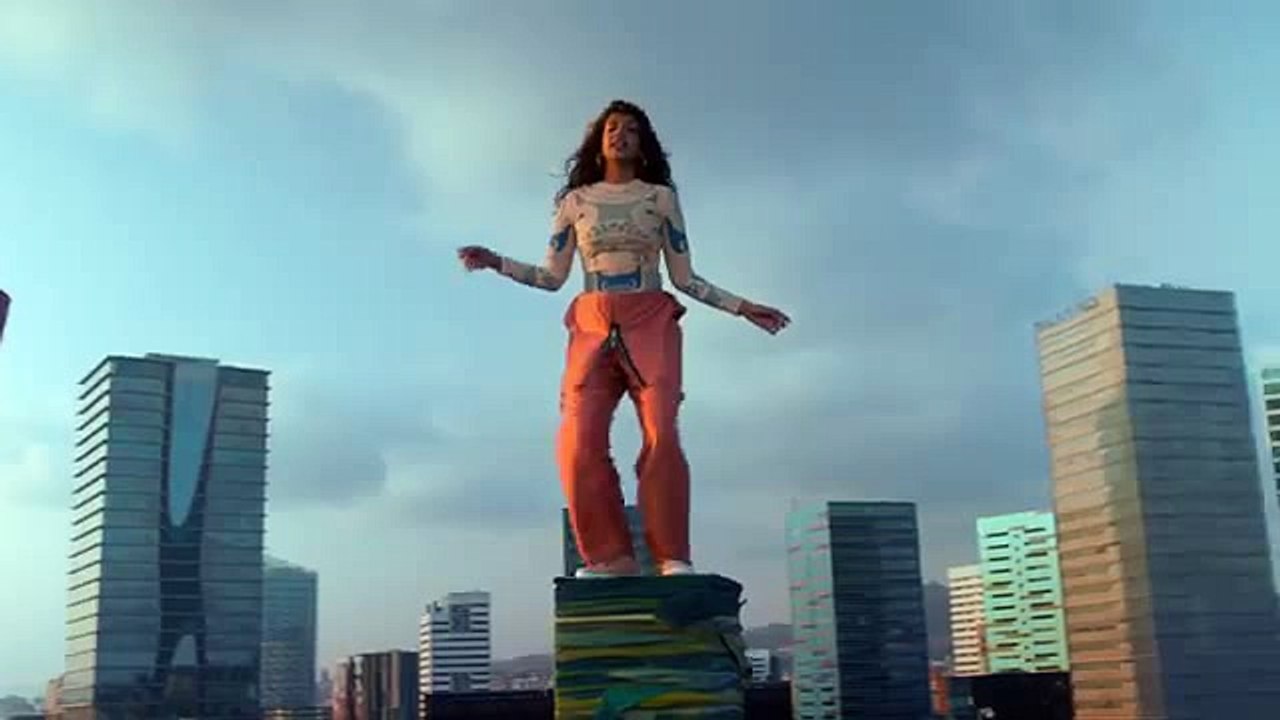 H&M World Recycle Week featuring M.I.A.