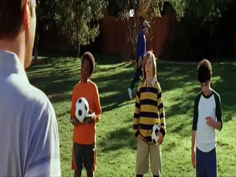 Un entrenador genial (Kicking and screaming). Parte graciosa (Funny scene)