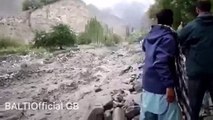 A clip of flood due to heavy rain in GB.. Flood near in a stream of Skardu.... #GilgitBaltistan