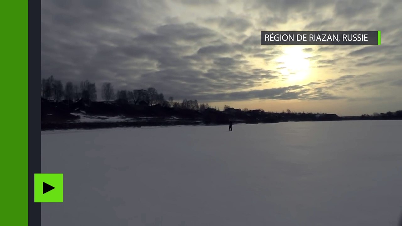 Un portrait géant de Youri Gagarine a été dessiné sur un lac gelé en Russie