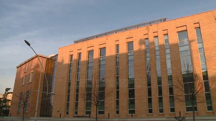 Rriten kreditë e këqija. Në shkurt, 18.9 për qind - Top Channel Albania - News - Lajme