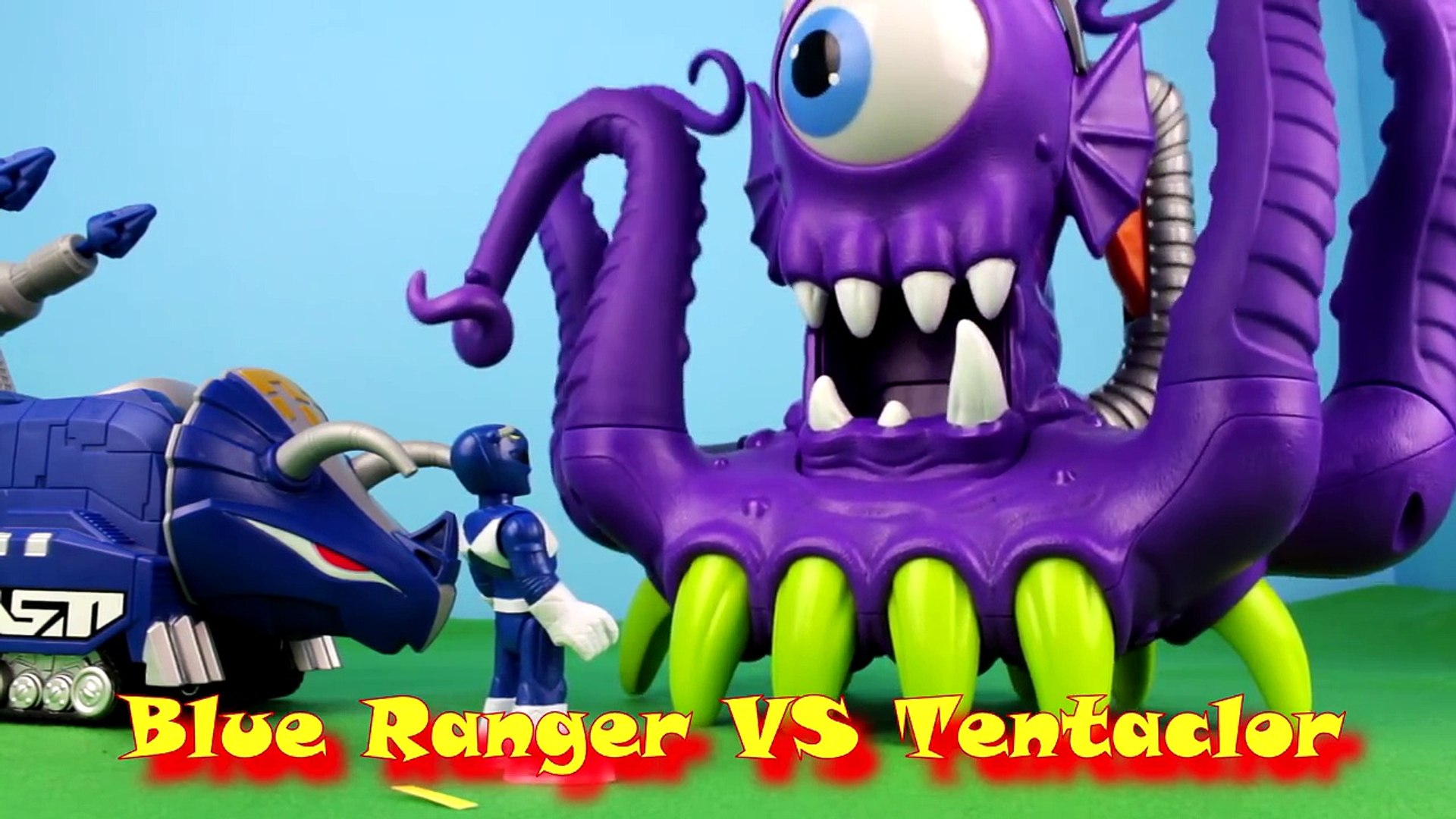 ⁣POWER RANGERS Imaginext Blue Ranger & Triceratops Zord, a Power Rangers Video