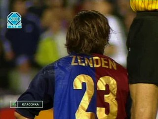 Video herunterladen: Valencia CF v. Barcelona 02.05.2000 Champions League 1999/2000 Semifinal 1st leg.