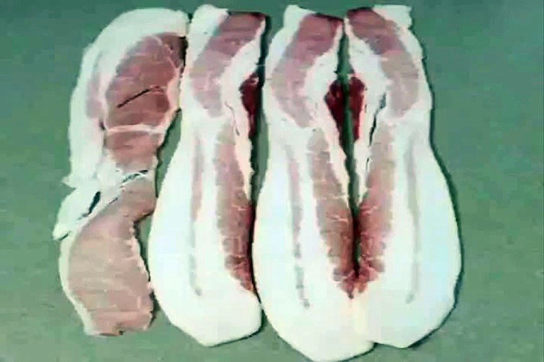 How To Make A BACON-WRAPPED MOZZARELLA-STUFFED Cheese Burger