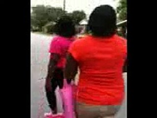 Tamara (black) & Jade (red)