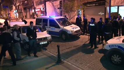 Polisin kovaladığı araç kaza yapınca şüpheliler kıskıvrak yakalandı