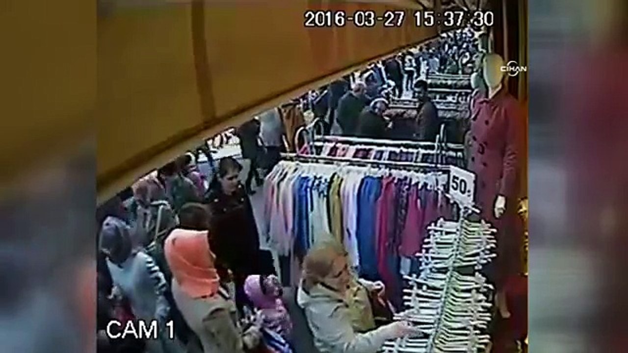 Mağazadaki hırsızlık kamerada