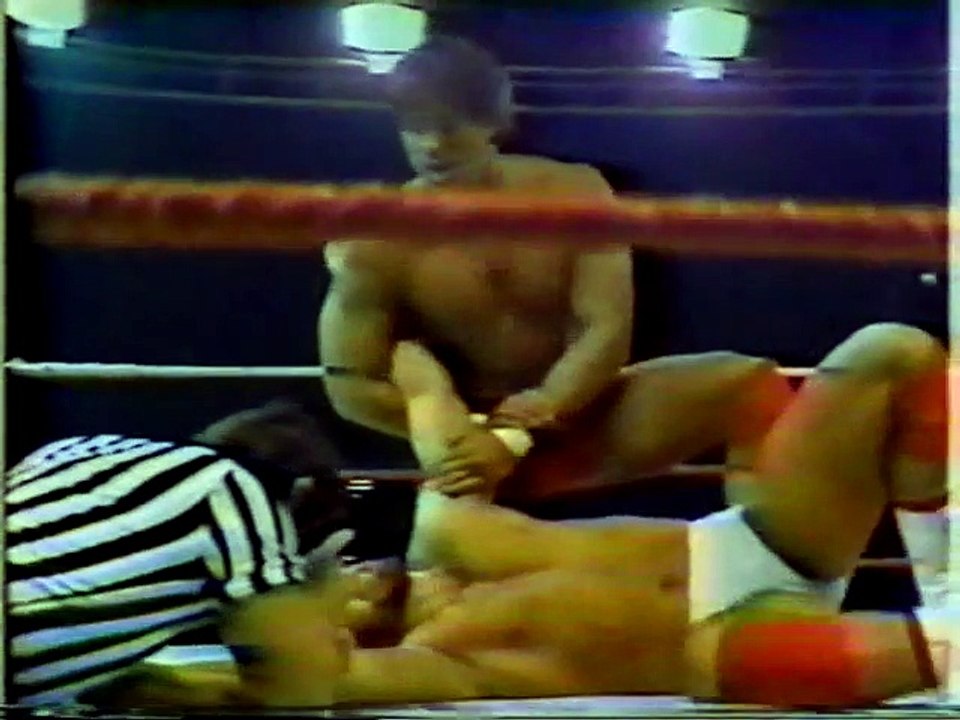 Tom Zenk vs Mr. Electricity Steve Regal part 2