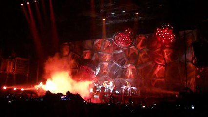 Rammstein - Feuer Frei! (Live In St.Petersburg 13/02/12)