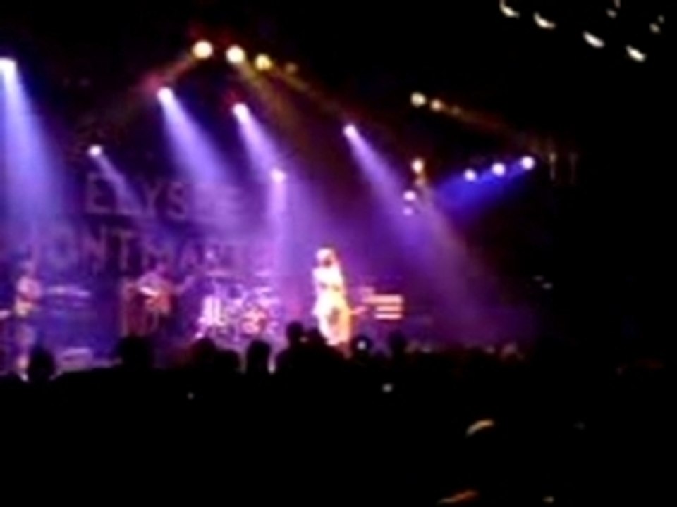 SIZZLA élysée montmartre 17/06/07 8/11