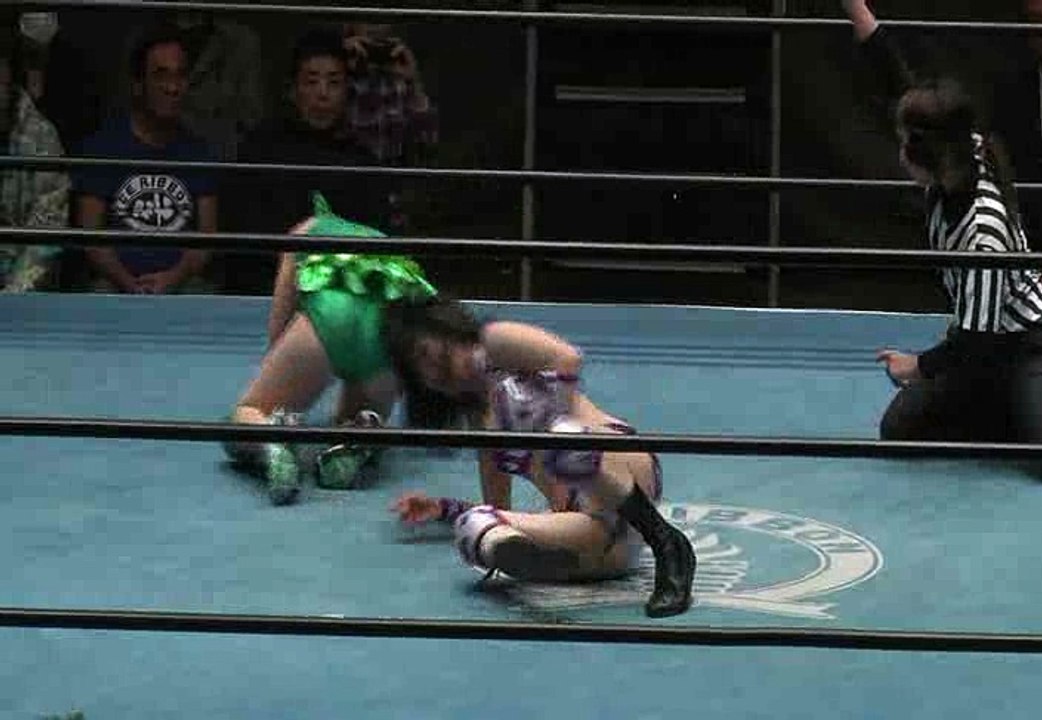 {Ice Ribbon} Triangle Ribbon Championship:  (Vacant) Cherry Vs. Kyuri Vs. Makoto (3/12/16)