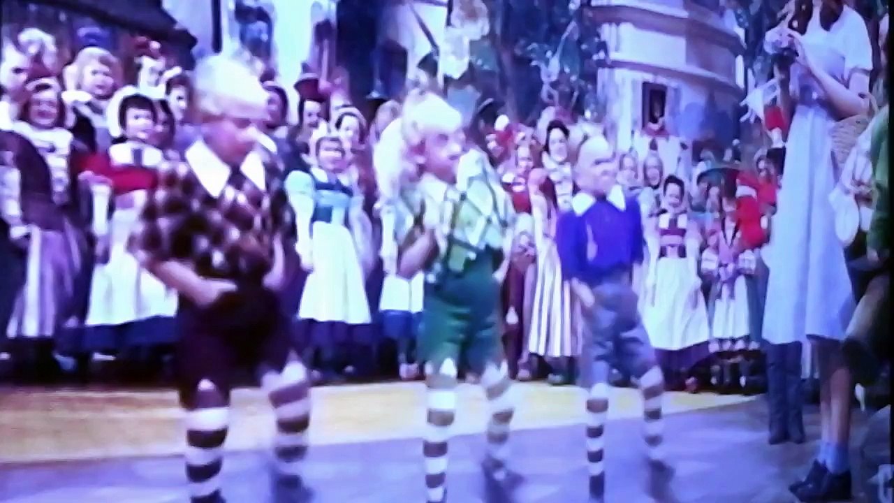 Wizard of Oz Lollipop Guild video Dailymotion