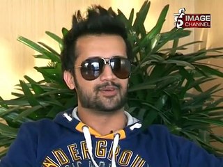 On The Road - Atif Aslam Video Interview
