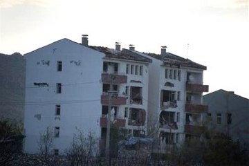 Hani'de Jandarma Karakolu'na Bomba Yüklü Tankerle Saldırı: 1 Şehit, 47 Yaralı