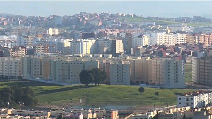 Tải video: التوسع العمراني يهدد الأراضي الزراعية بالمغرب