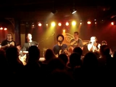 Groundation Paris Glaz art