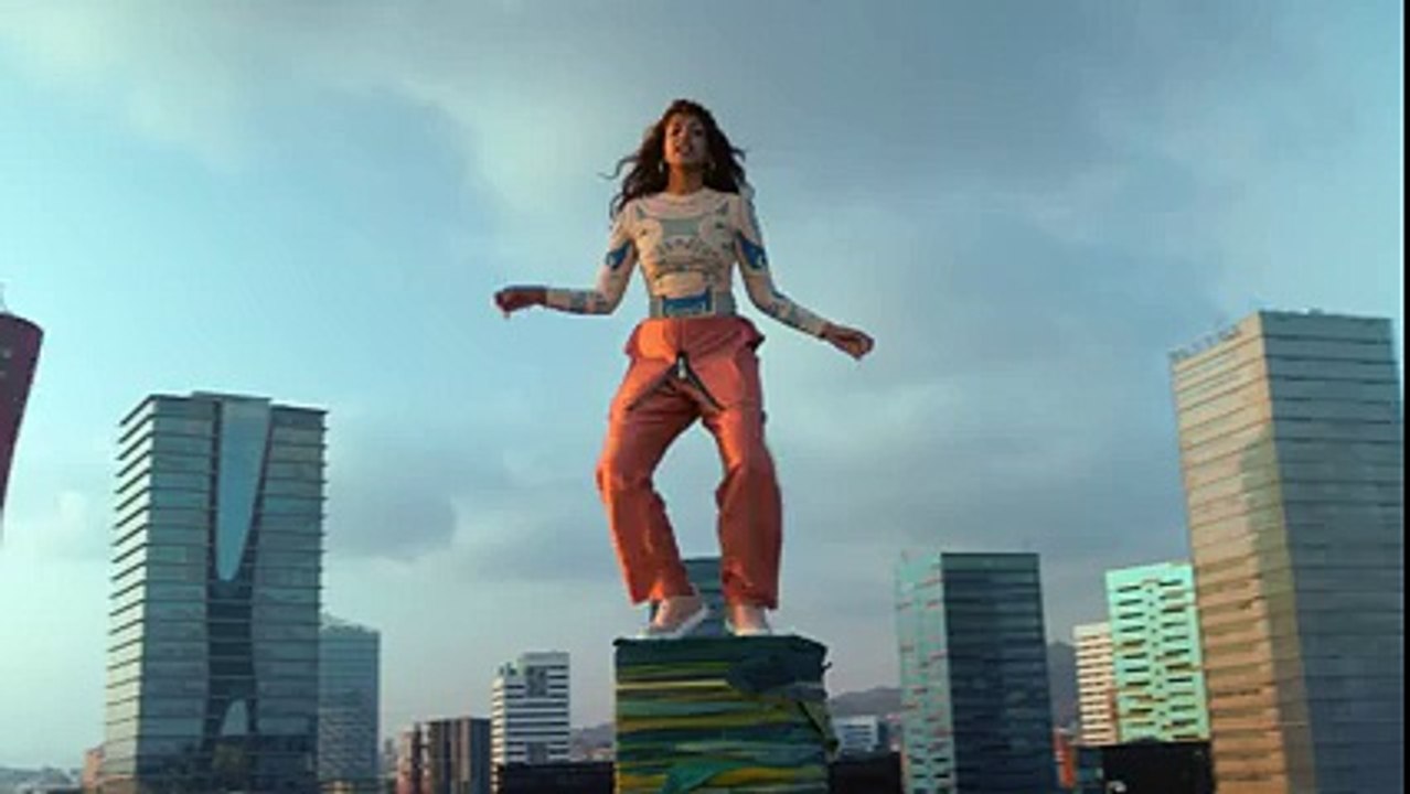 M.I.A. - REWEAR IT