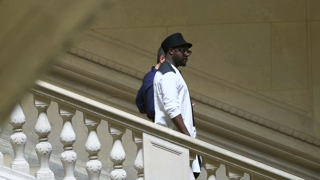 will.i.am at the Louvre (VO) [TEASER 2]