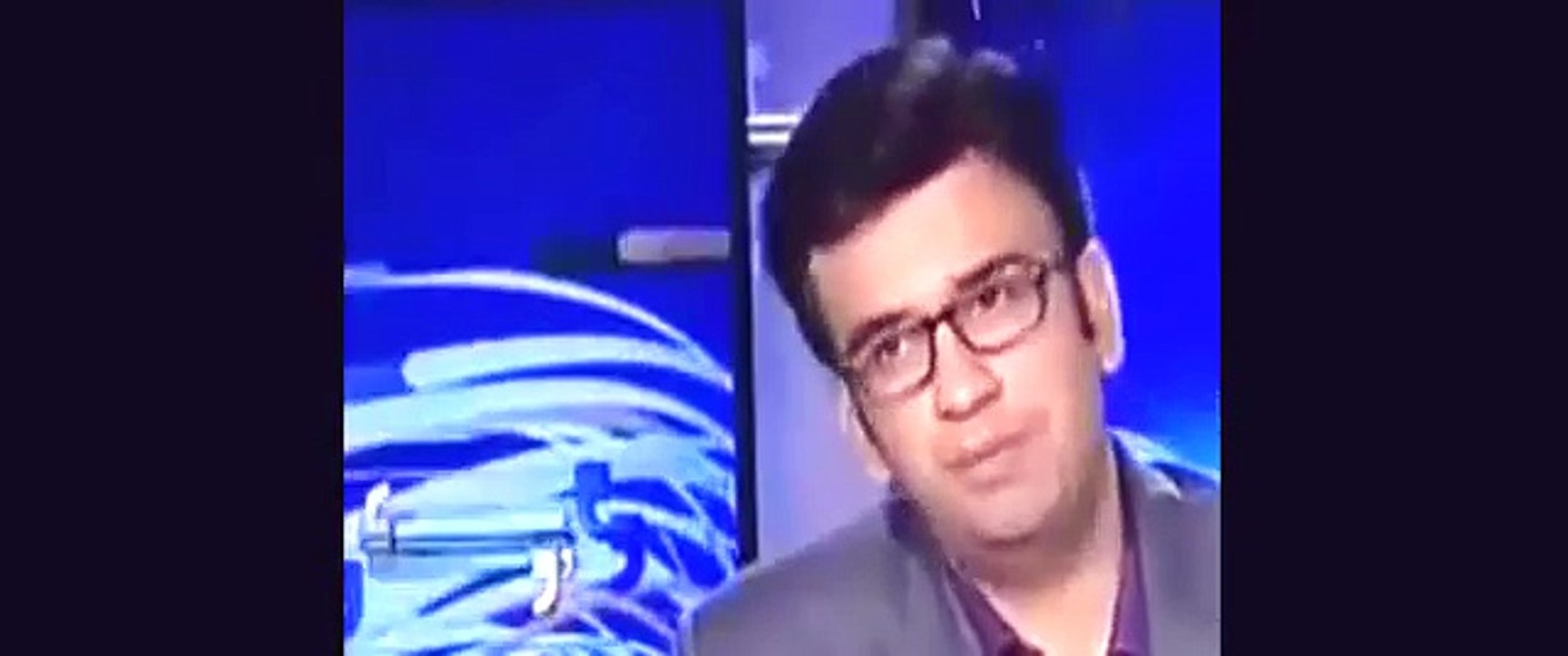 Imran Khan Is Right - Munib Farooq Supports Imran Khan In Front of Najam Sethi